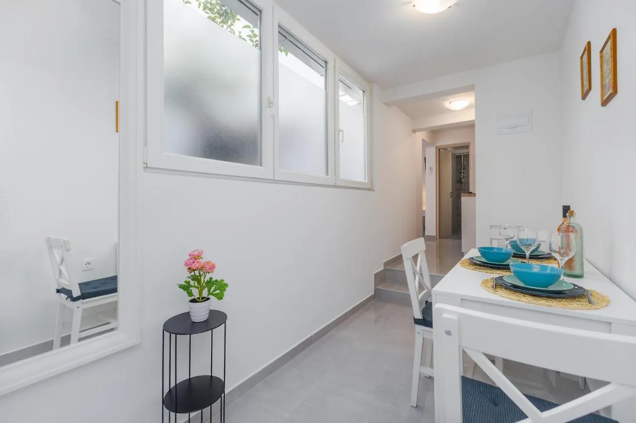 Apartment Lacea Pula
